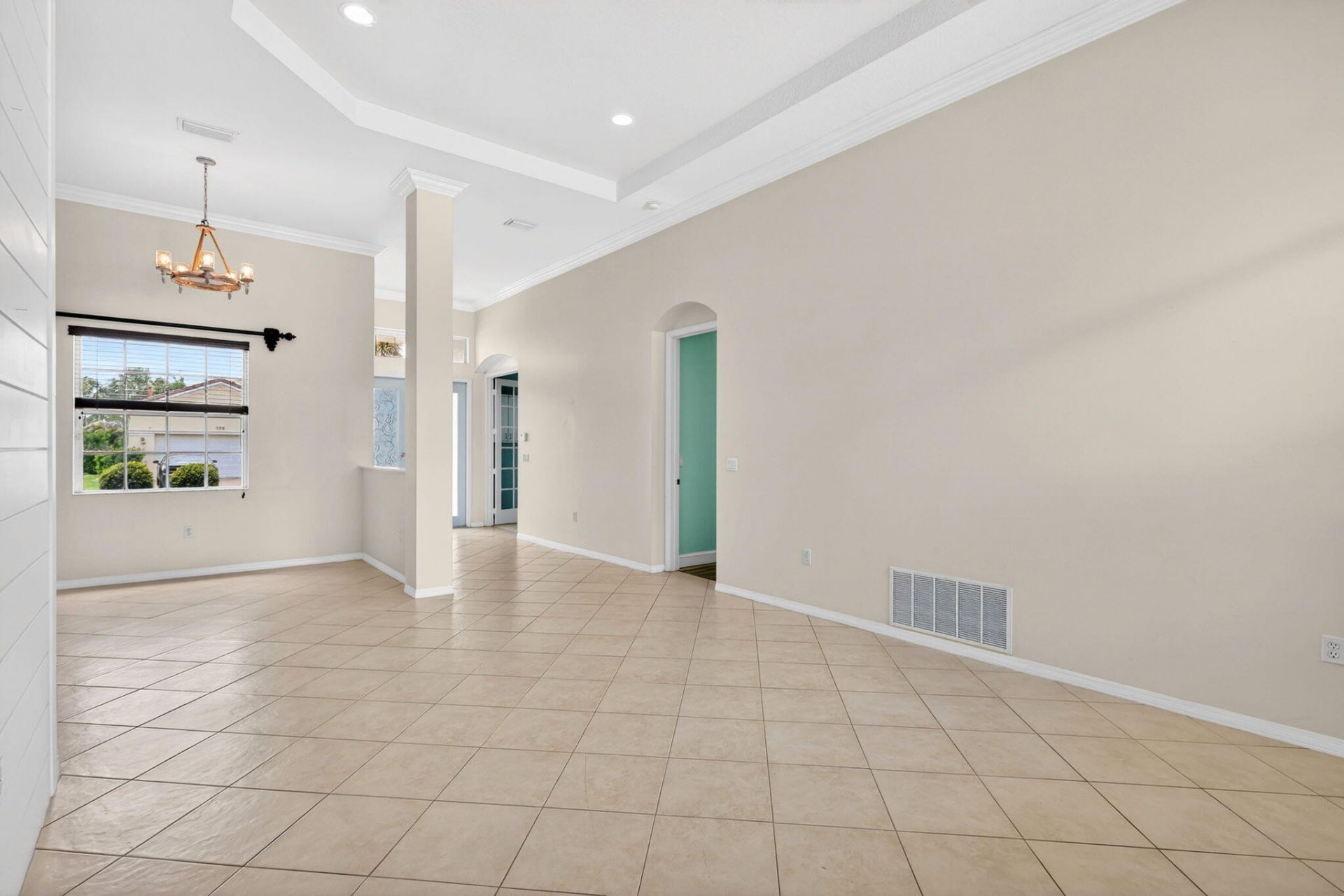 505 SW Lake Manatee Way, Port Saint Lucie, FL 34986 Photo