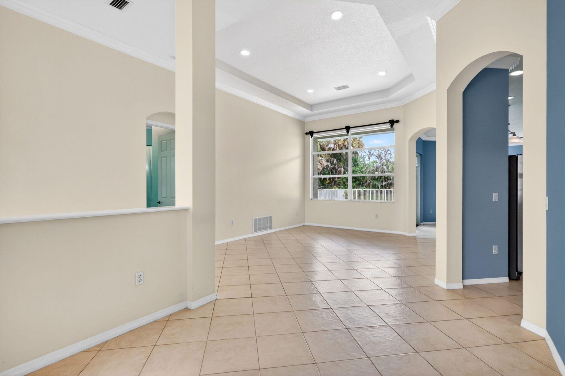 505 SW Lake Manatee Way, Port Saint Lucie, FL 34986 Photo