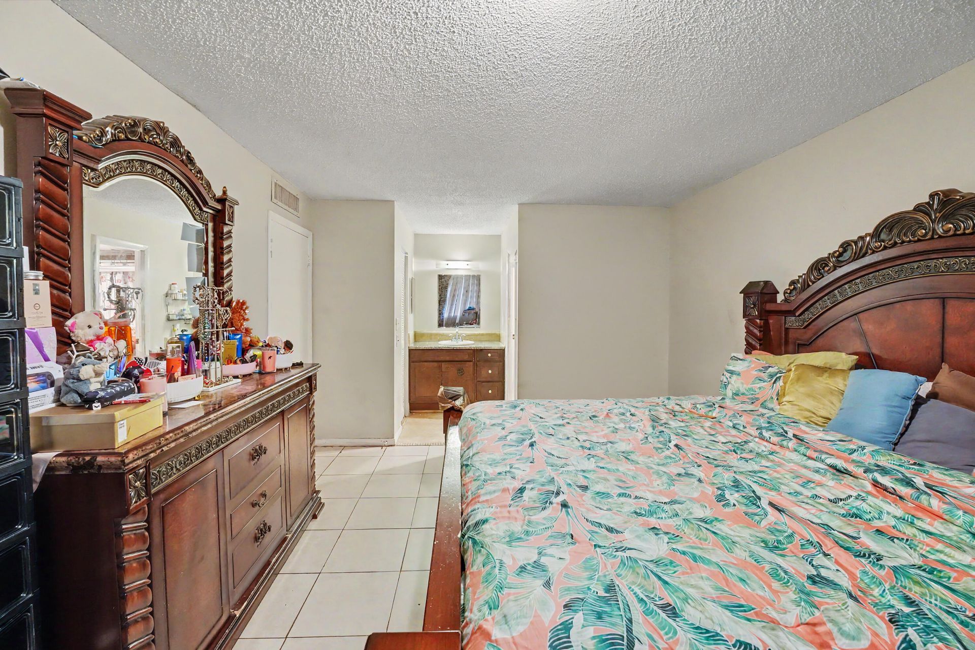 6061 N Falls Cir, Unit 110, Lauderhill, FL 33319 Photo