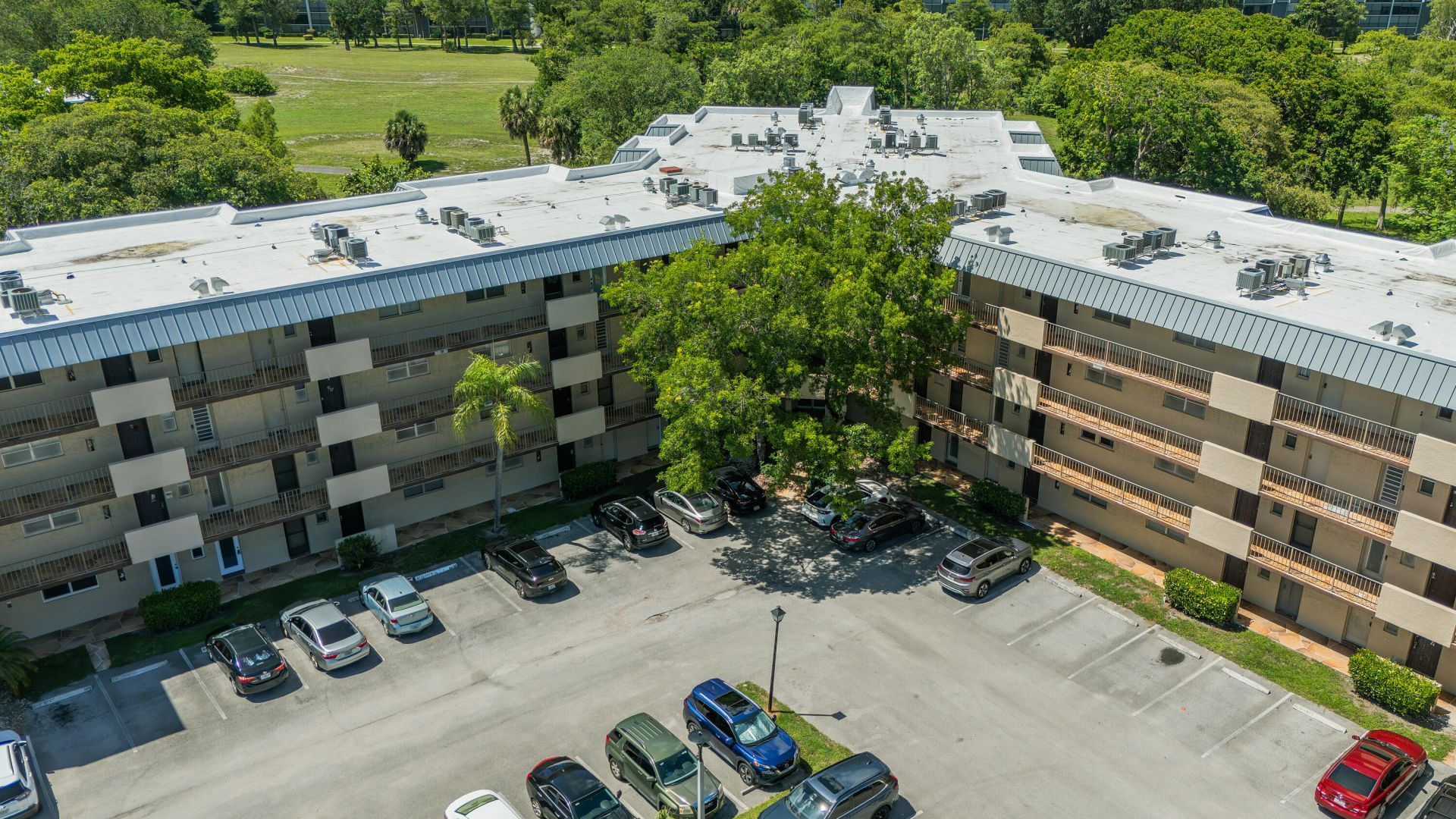 6061 N Falls Cir, Unit 110, Lauderhill, FL 33319 Photo