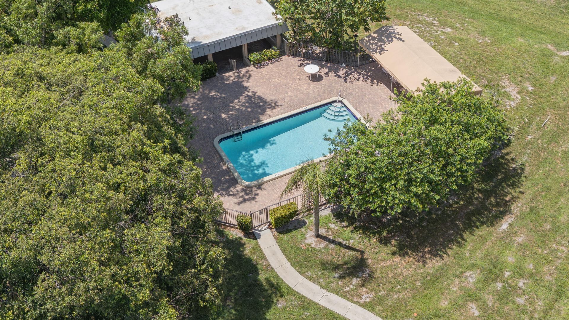 6061 N Falls Cir, Unit 110, Lauderhill, FL 33319 Photo