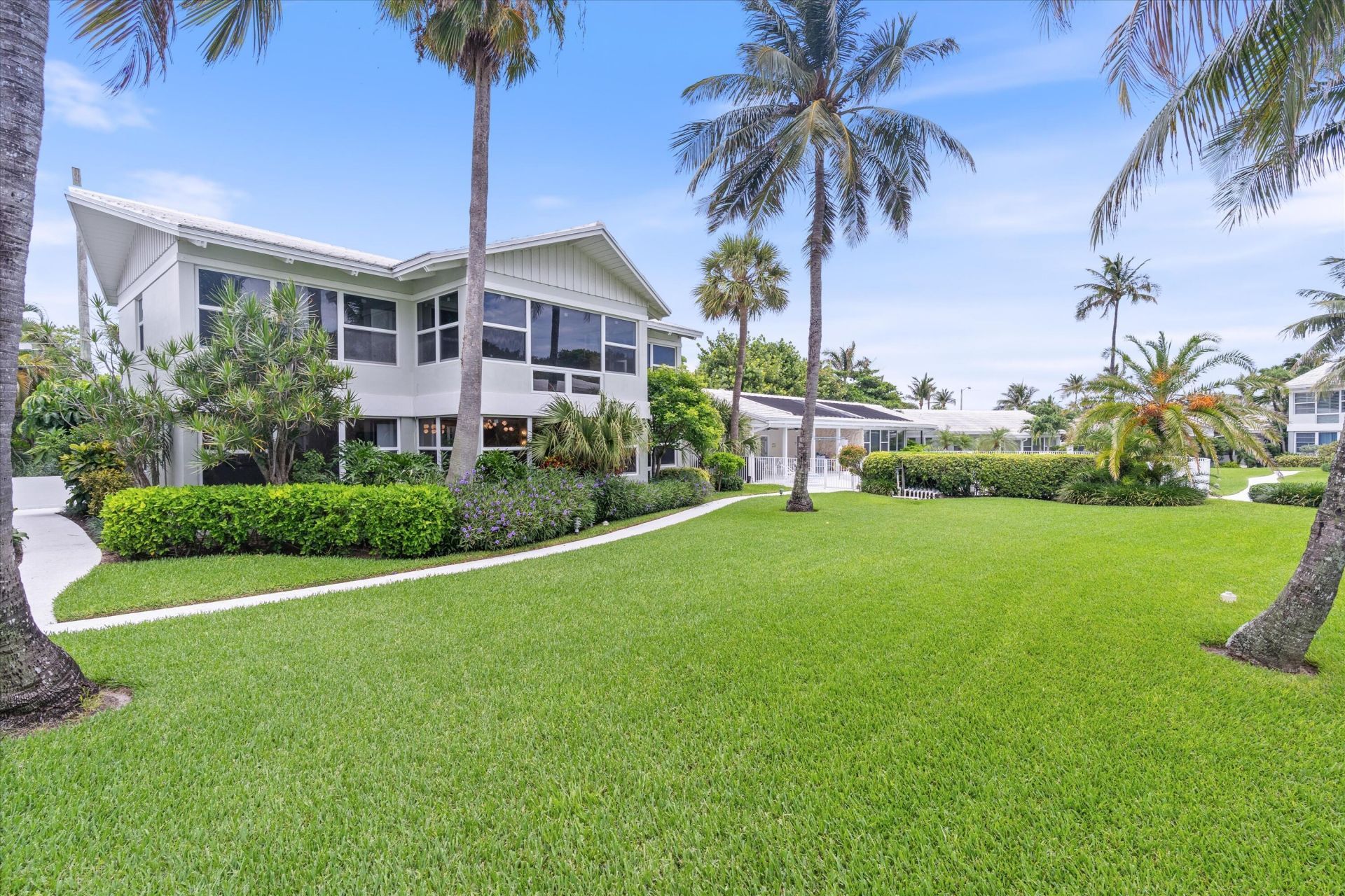 320 S Ocean Boulevard, Unit L-c, Delray Beach, FL 33483 Photo