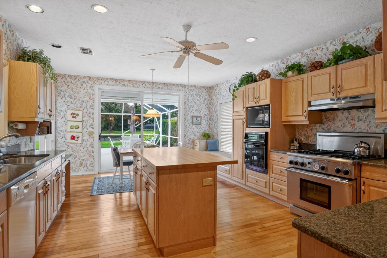 7350 Reserve Creek Drive, Port Saint Lucie, FL 34986 Photo