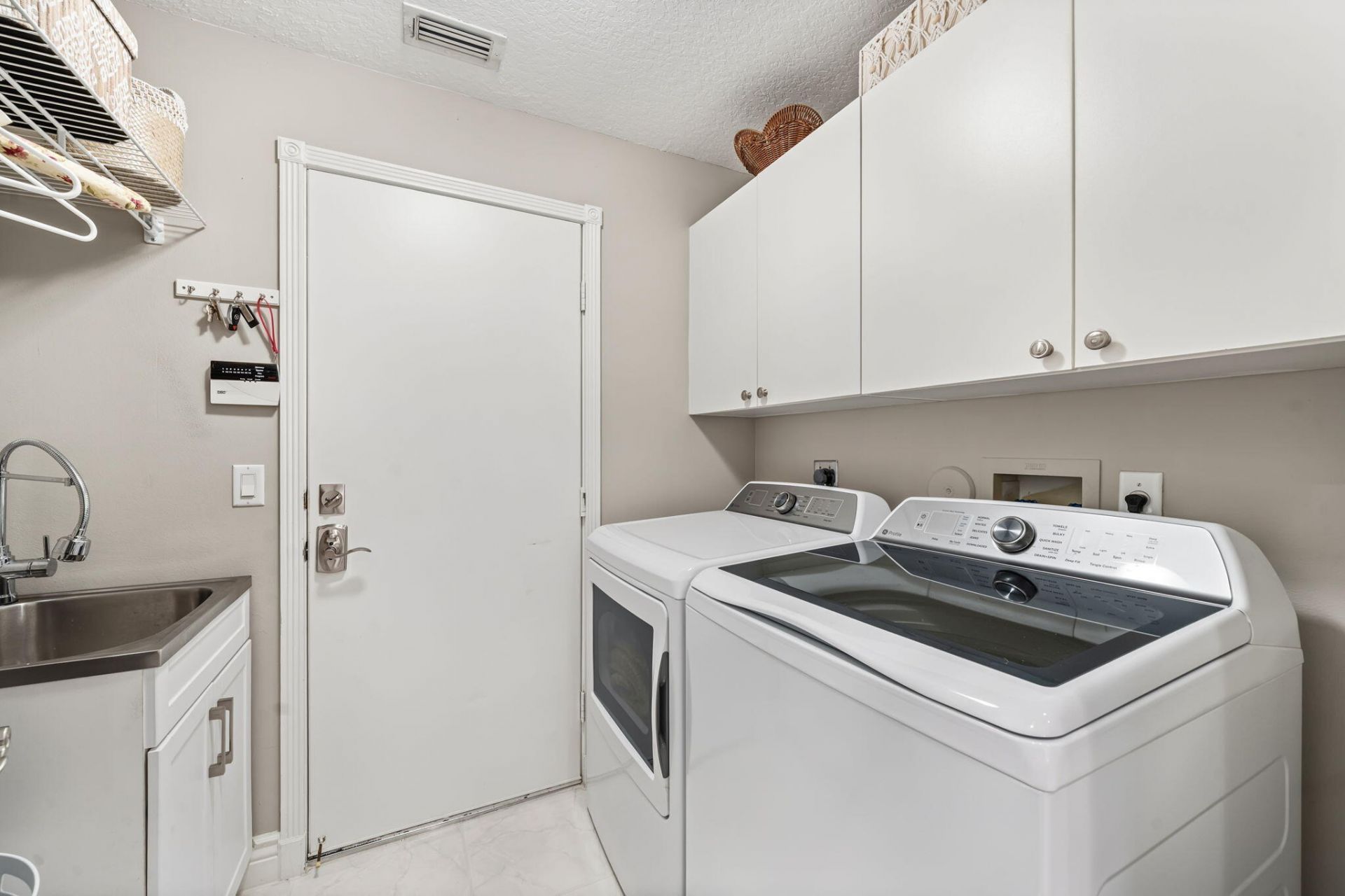 15791 Cedar Grove Lane, Wellington, FL 33414 Photo