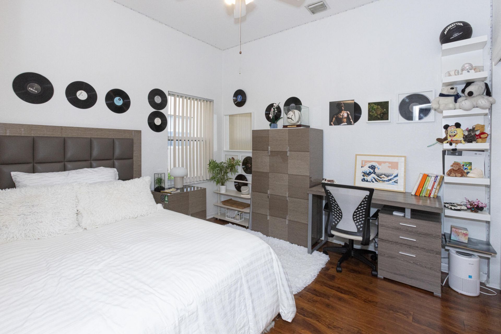 1561 NW 168th Avenue, Pembroke Pines, FL 33028 Photo
