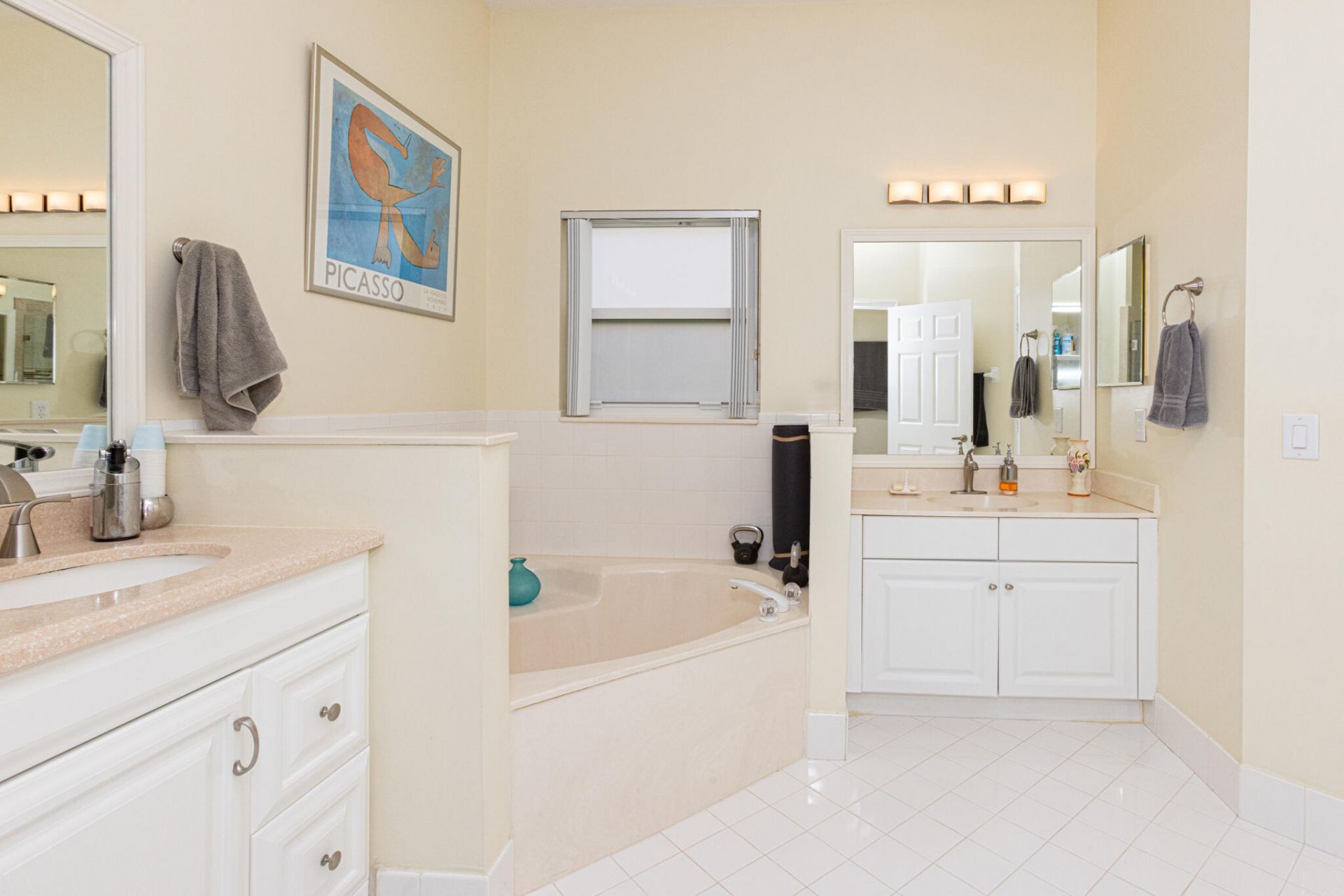 1561 NW 168th Avenue, Pembroke Pines, FL 33028 Photo