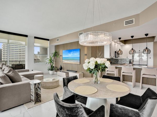 315 NE 3rd Avenue, Unit 1206, Fort Lauderdale, FL 33301