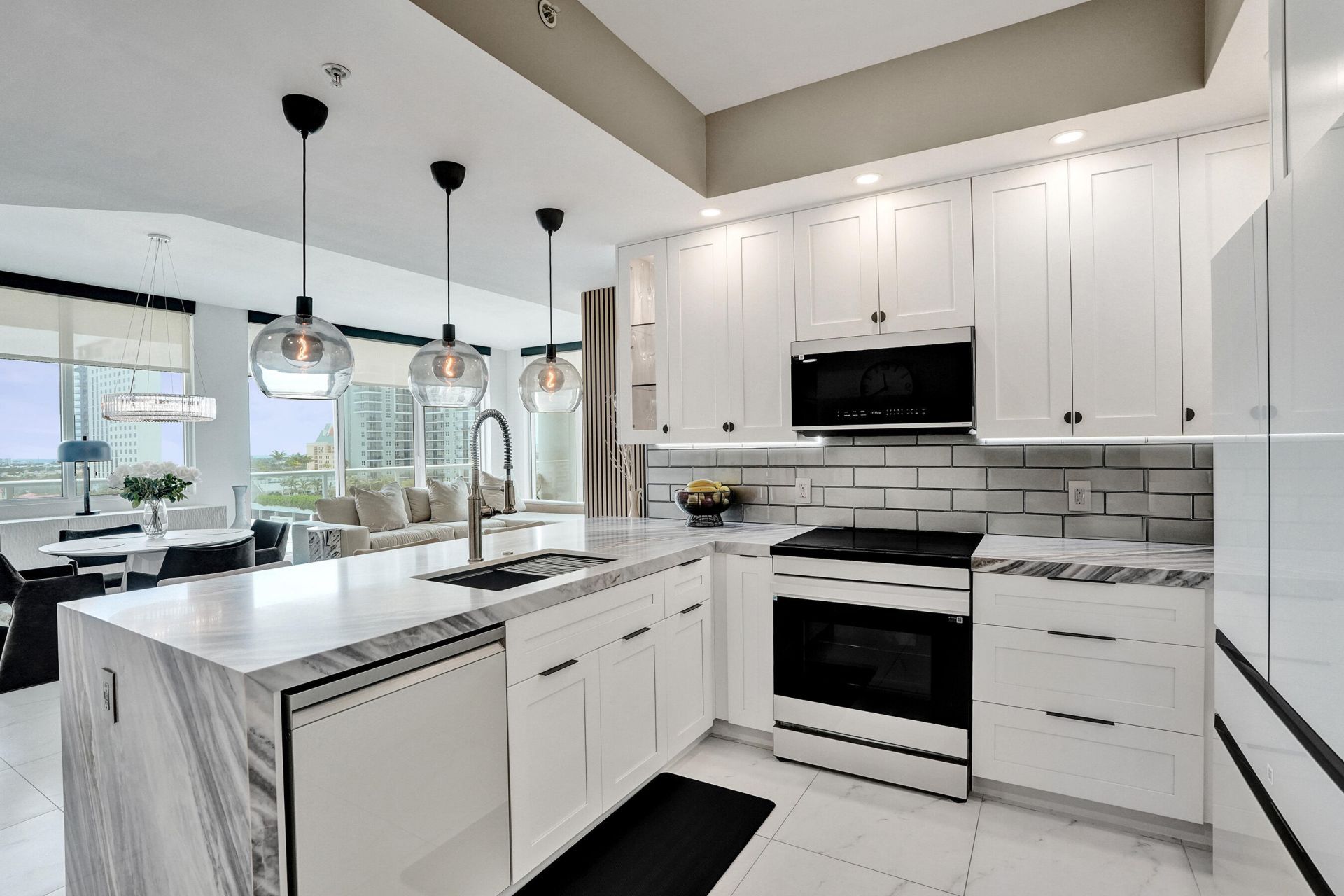 315 NE 3rd Avenue, Unit 1206, Fort Lauderdale, FL 33301 Photo