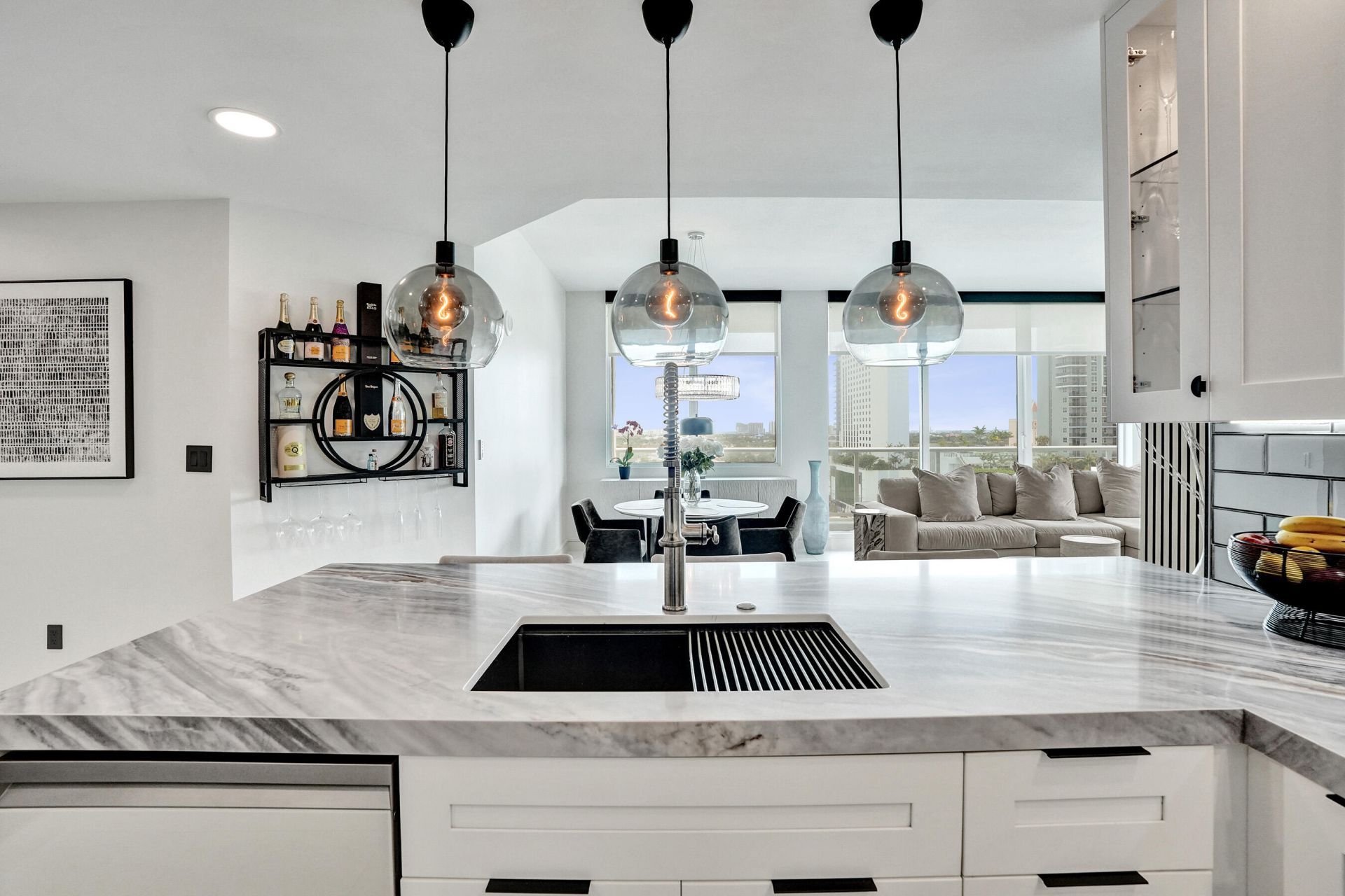 315 NE 3rd Avenue, Unit 1206, Fort Lauderdale, FL 33301 Photo