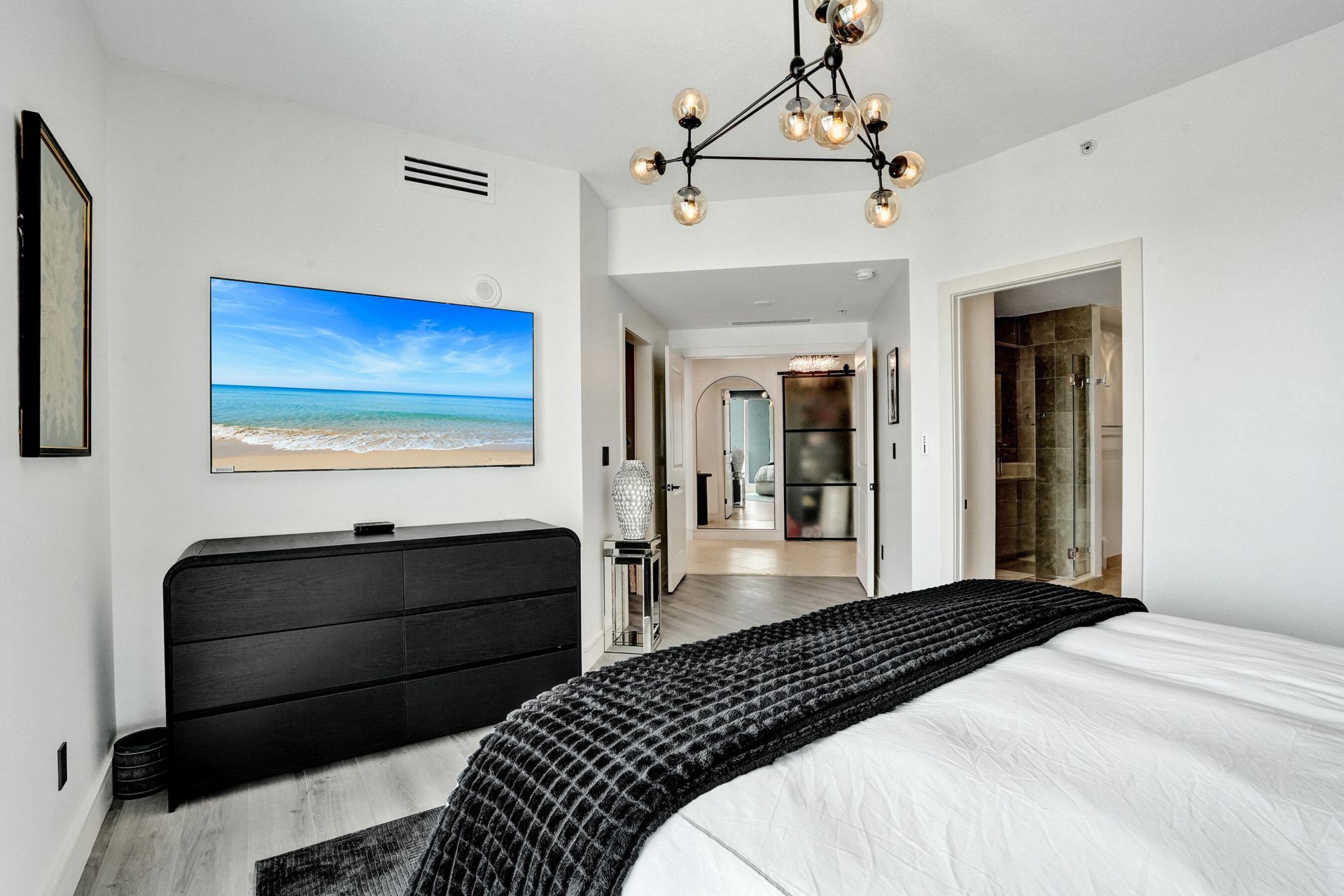 315 NE 3rd Avenue, Unit 1206, Fort Lauderdale, FL 33301 Photo