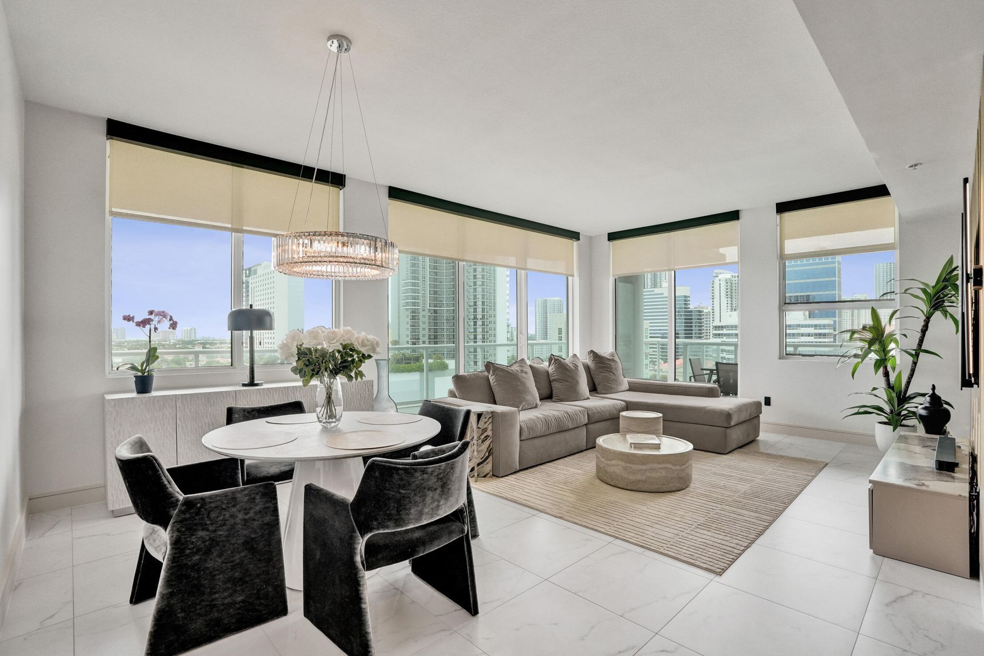 315 NE 3rd Avenue, Unit 1206, Fort Lauderdale, FL 33301 Photo