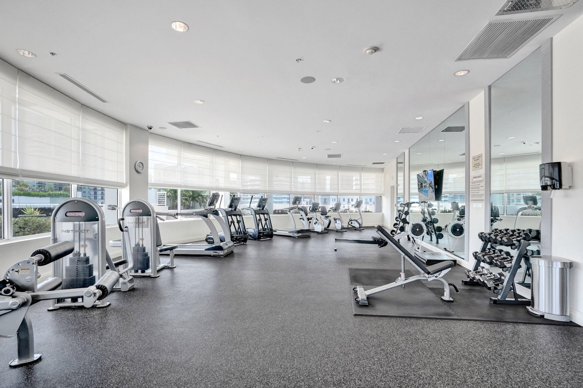 315 NE 3rd Avenue, Unit 1206, Fort Lauderdale, FL 33301 Photo