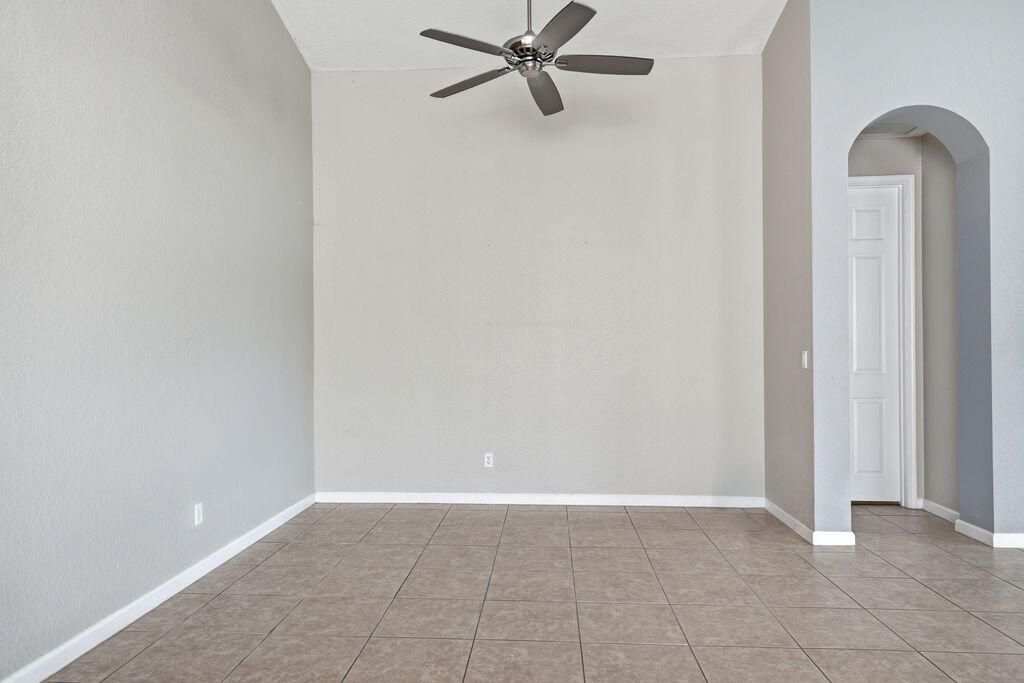 2165 SW Newport Isles Boulevard, Port Saint Lucie, FL 34953 Photo
