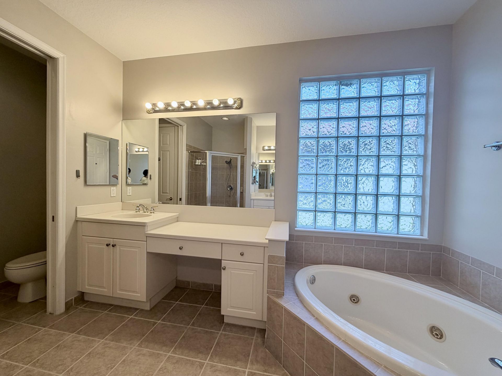 2165 SW Newport Isles Boulevard, Port Saint Lucie, FL 34953 Photo