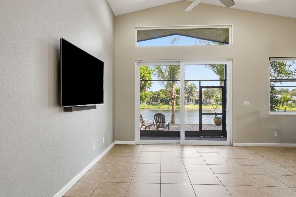 2165 SW Newport Isles Boulevard, Port Saint Lucie, FL 34953 Photo