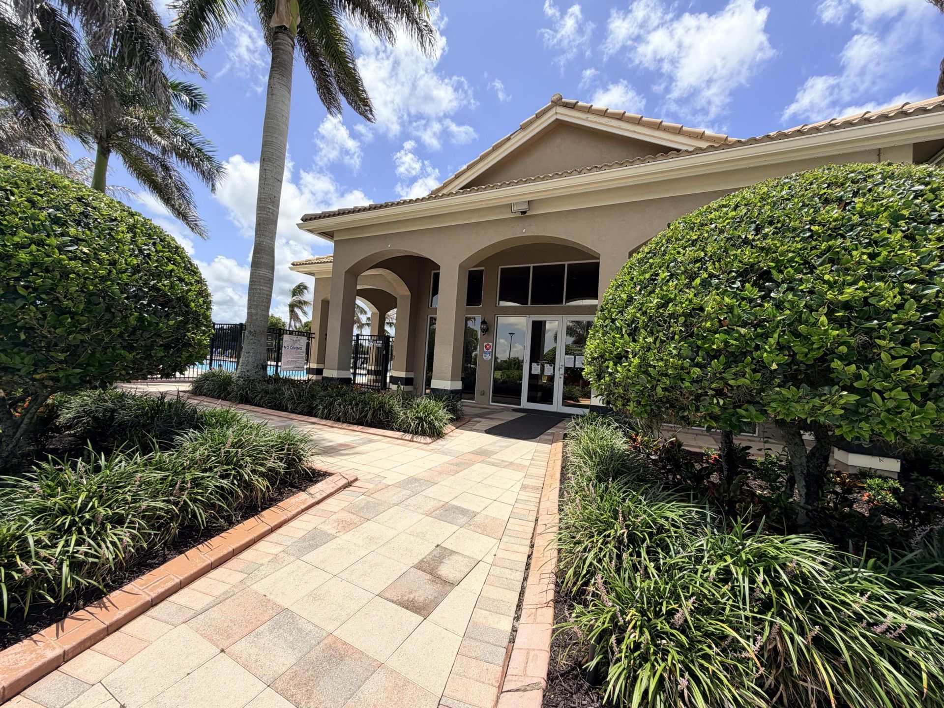2165 SW Newport Isles Boulevard, Port Saint Lucie, FL 34953 Photo
