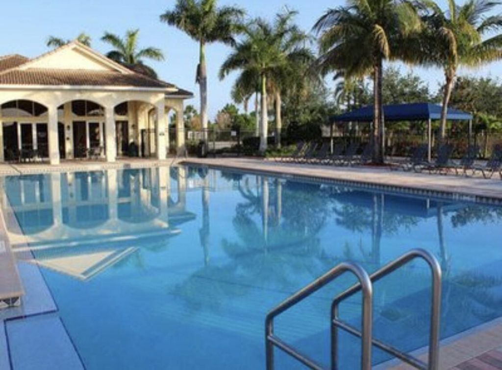 2165 SW Newport Isles Boulevard, Port Saint Lucie, FL 34953 Photo
