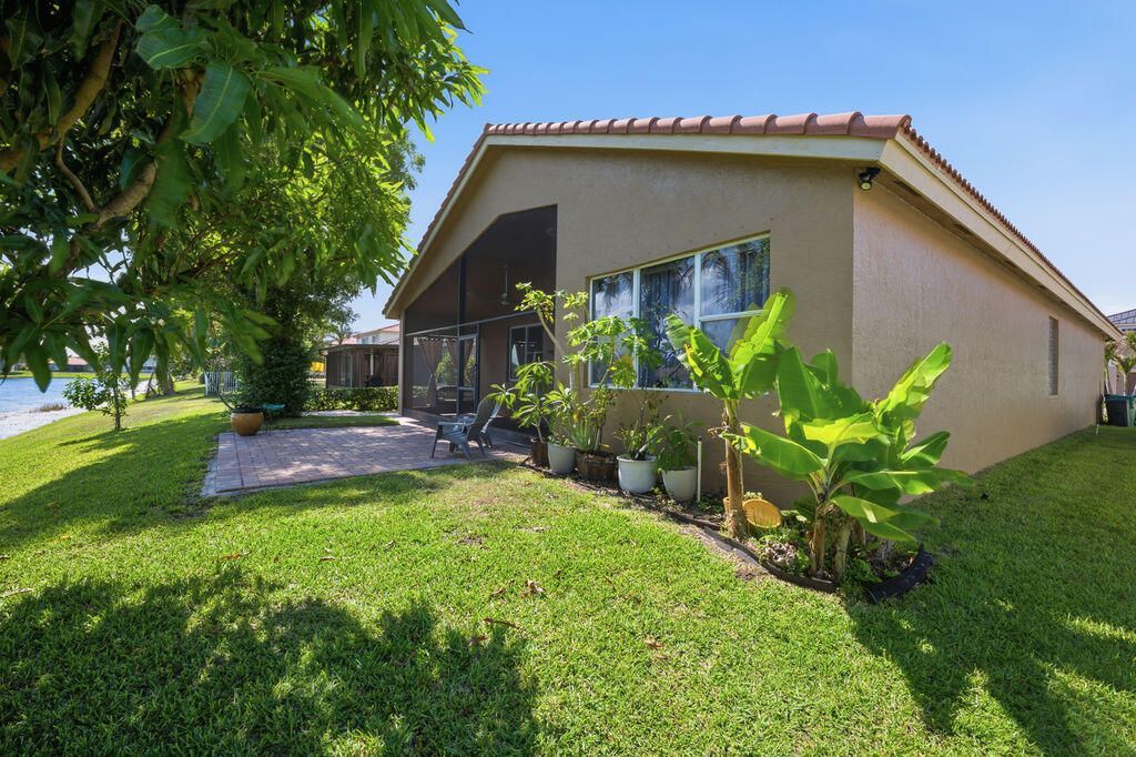 2165 SW Newport Isles Boulevard, Port Saint Lucie, FL 34953 Photo