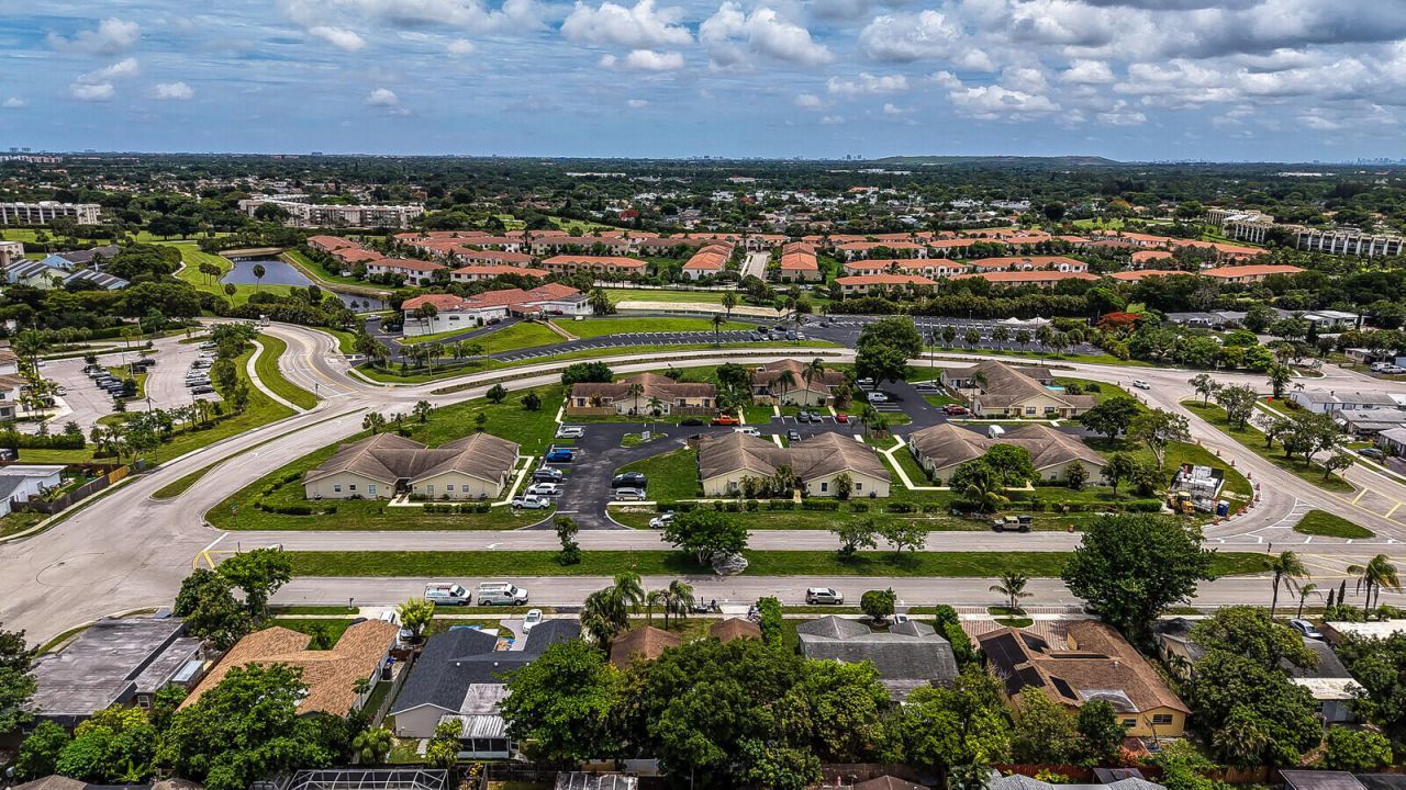 9599 SW 13th Place, Boca Raton, FL 33428 Photo