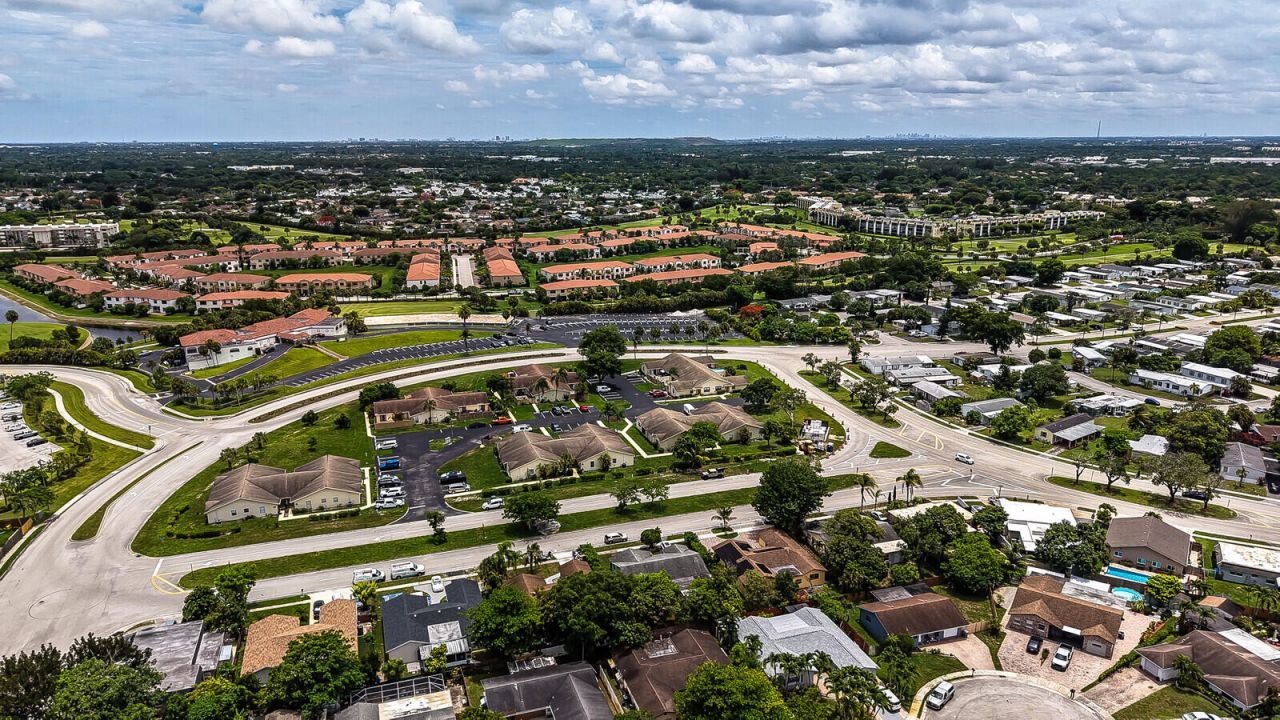 9599 SW 13th Place, Boca Raton, FL 33428 Photo