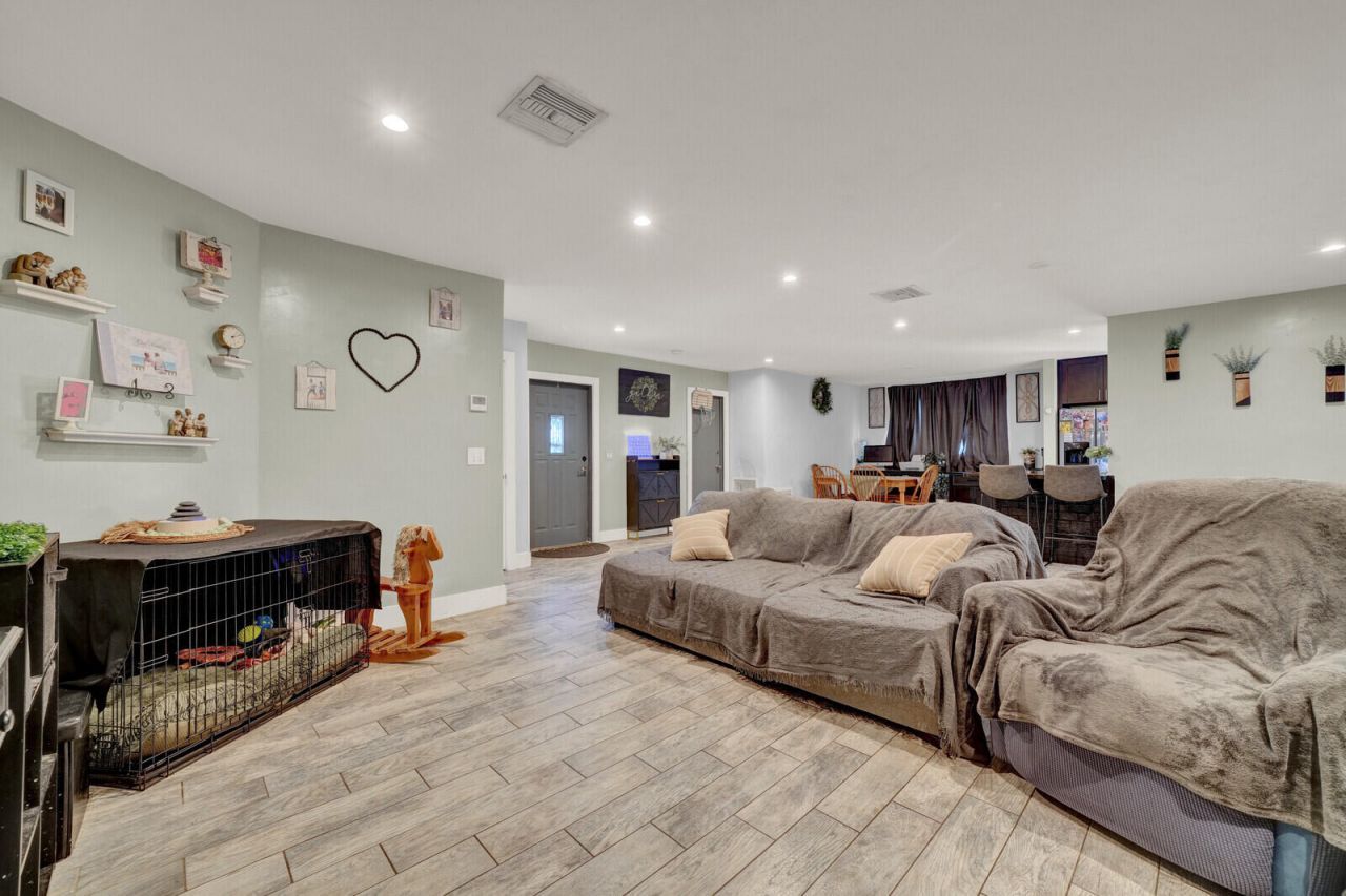 9599 SW 13th Place, Boca Raton, FL 33428 Photo