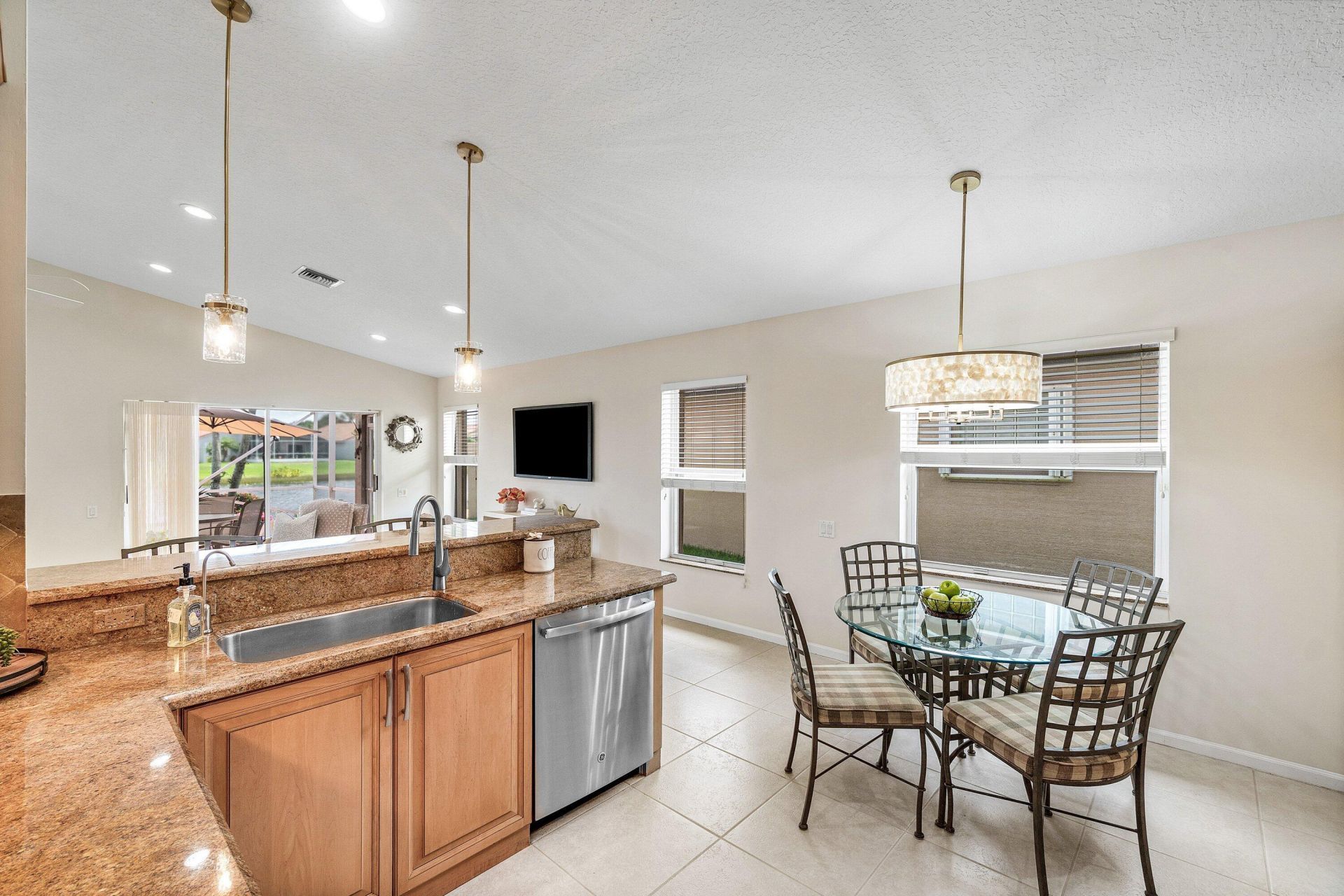 6600 Sherbrook Drive, Boynton Beach, FL 33437 Photo