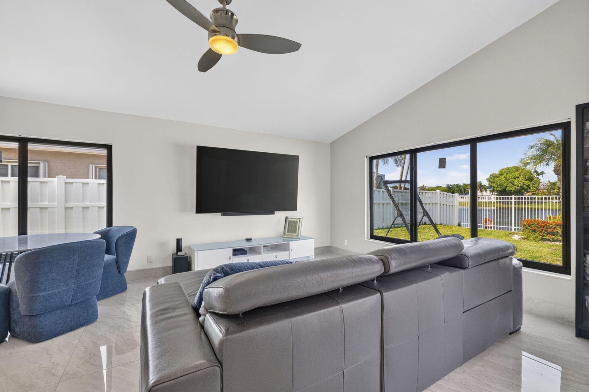 912 NW 132nd Avenue, Sunrise, FL 33325 Photo