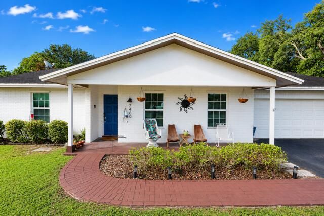 7460 SW 42nd Place, Davie, FL 33314 Photo