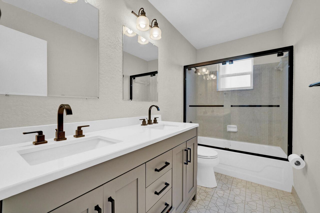 714 SW 16th Street, Boynton Beach, FL 33426 Photo