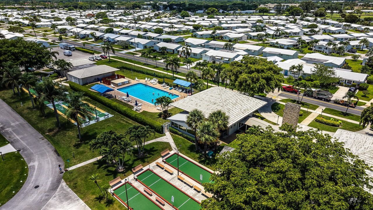 714 SW 16th Street, Boynton Beach, FL 33426 Photo