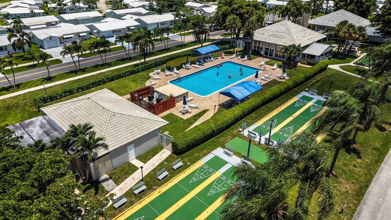 714 SW 16th Street, Boynton Beach, FL 33426 Photo