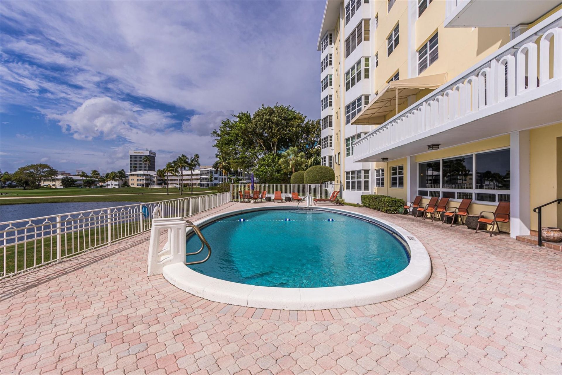 2500 NE 48th Lane, Unit 609, Fort Lauderdale, FL 33308 Photo
