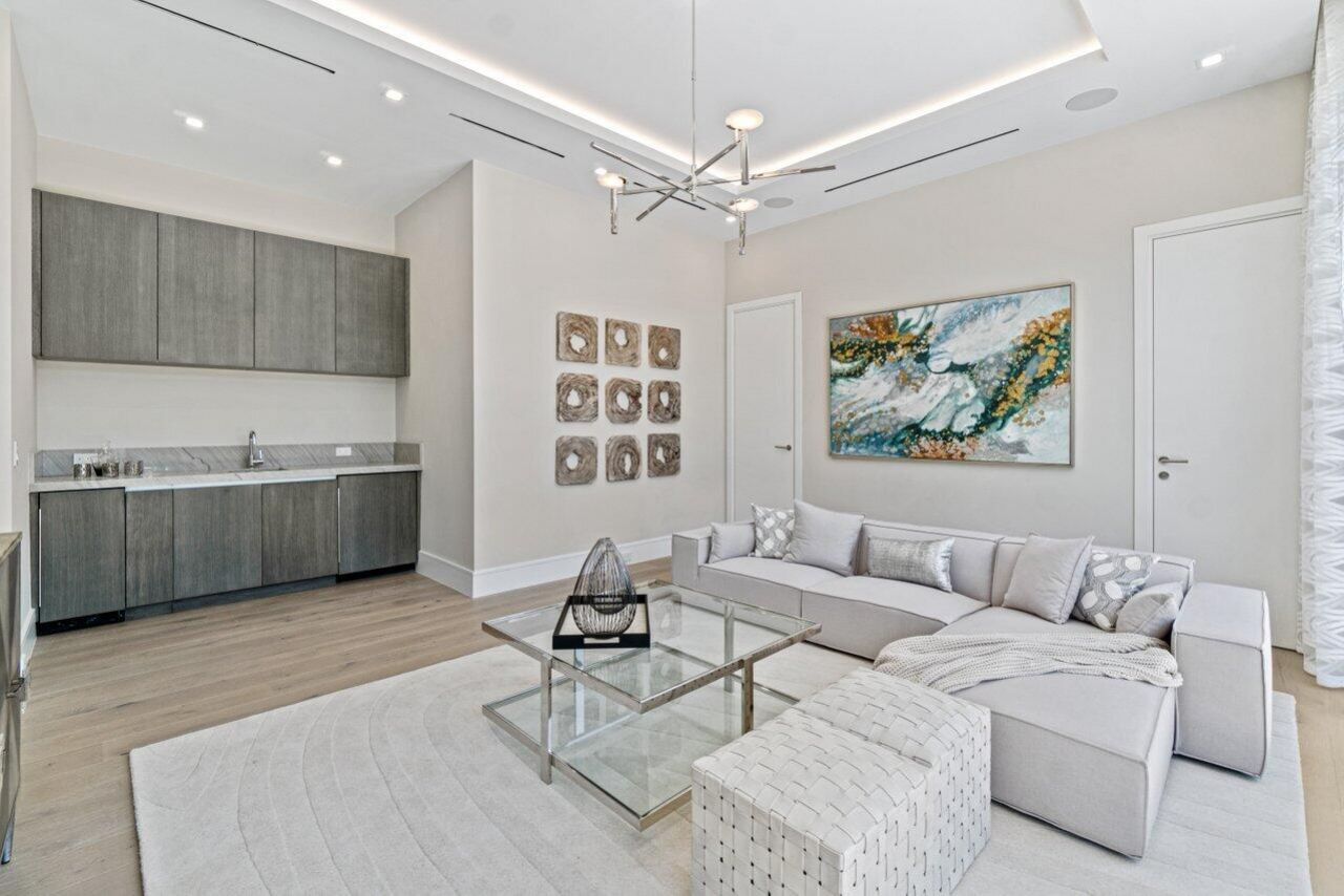 2391 Areca Palm Road, Boca Raton, FL 33432 Photo