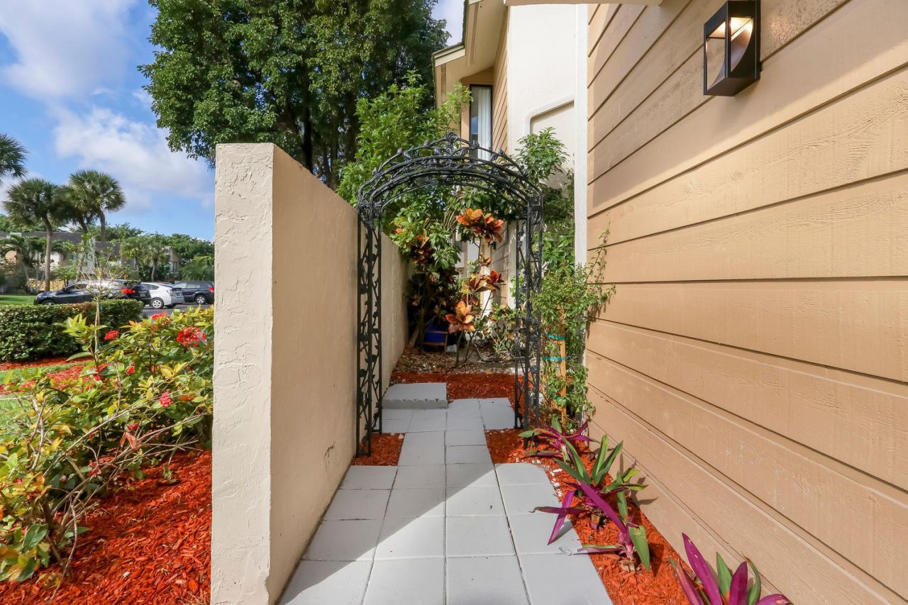 22874 Ironwedge Drive, Boca Raton, FL 33433 Photo