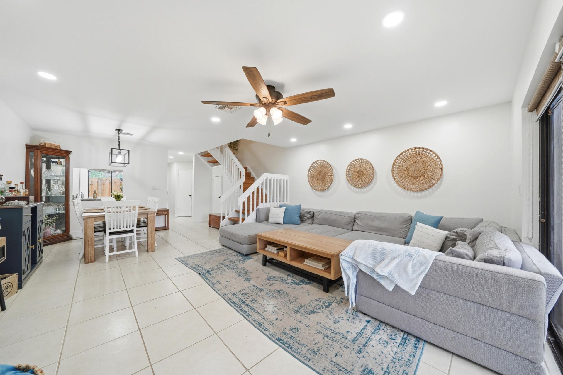 4737 NW 82nd Avenue, Unit 1207, Lauderhill, FL 33351 Photo