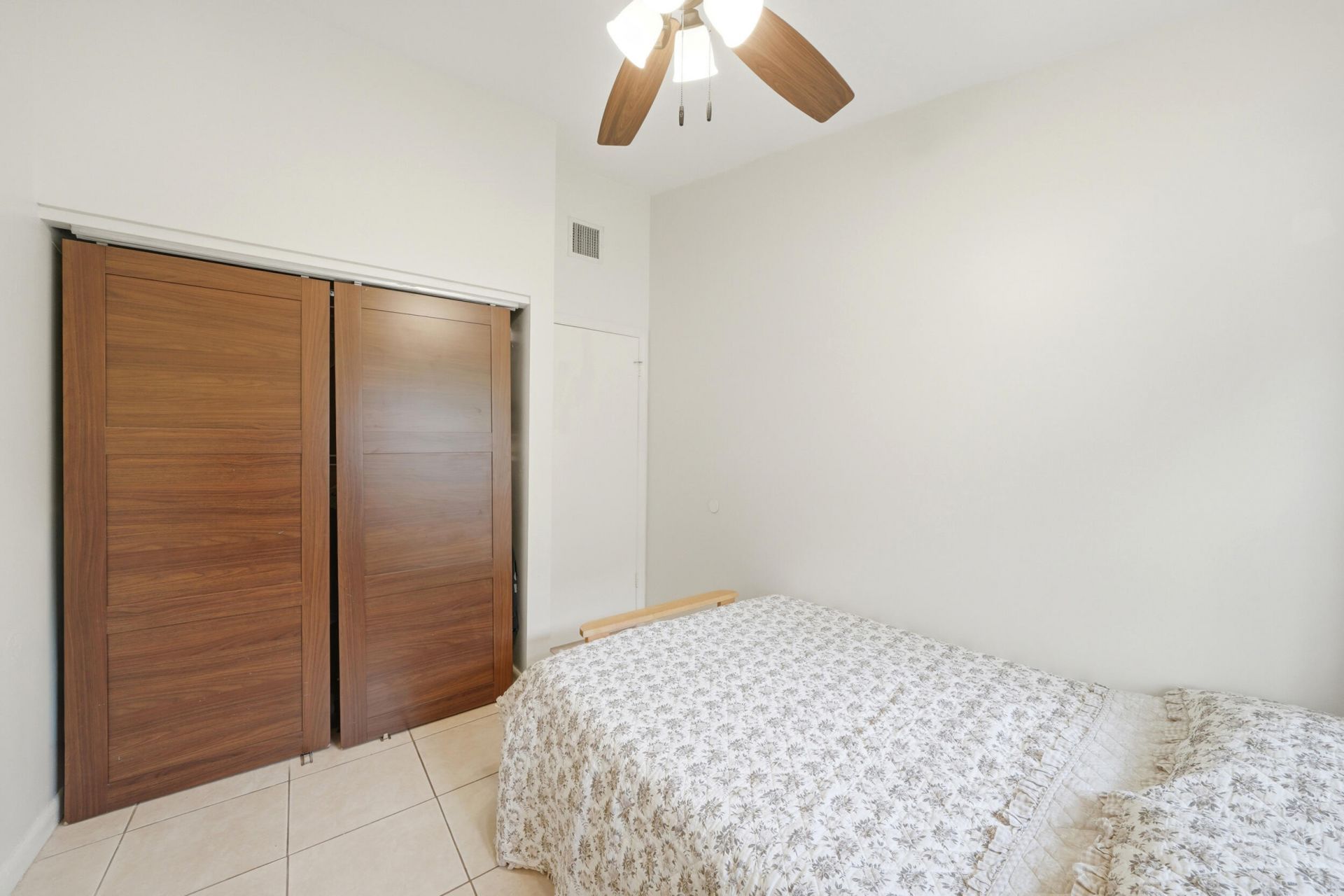 4737 NW 82nd Avenue, Unit 1207, Lauderhill, FL 33351 Photo
