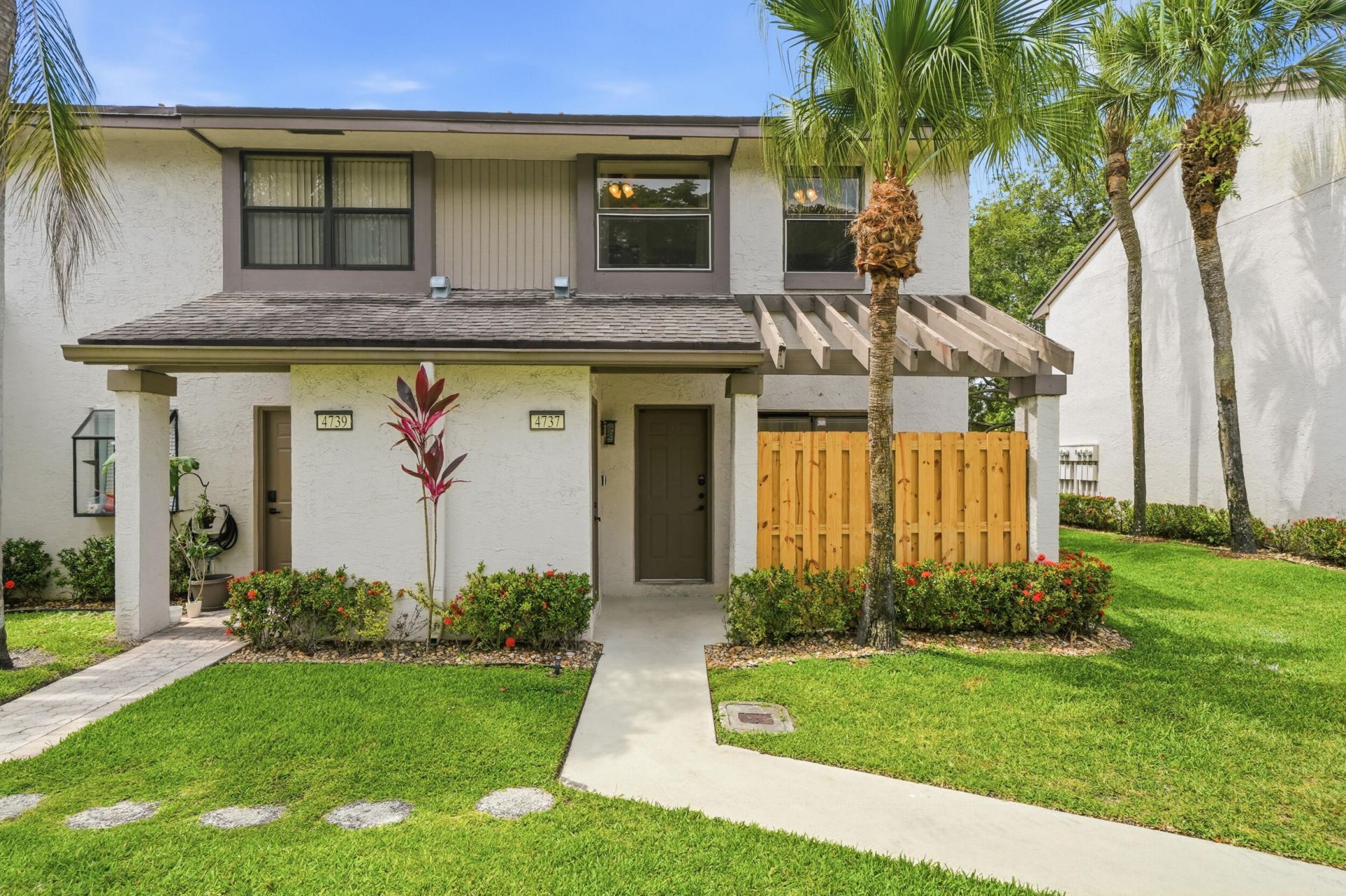 4737 NW 82nd Avenue, Unit 1207, Lauderhill, FL 33351 Photo