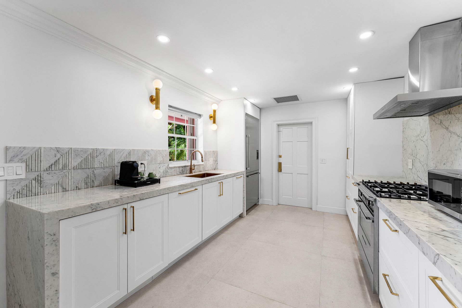 247 SE 3rd Avenue, Delray Beach, FL 33483 Photo