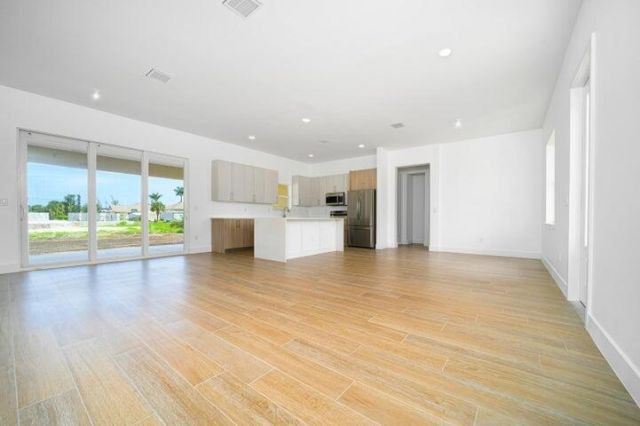 15101 Brainbridge Circle, Port Charlotte, FL 33981 Photo