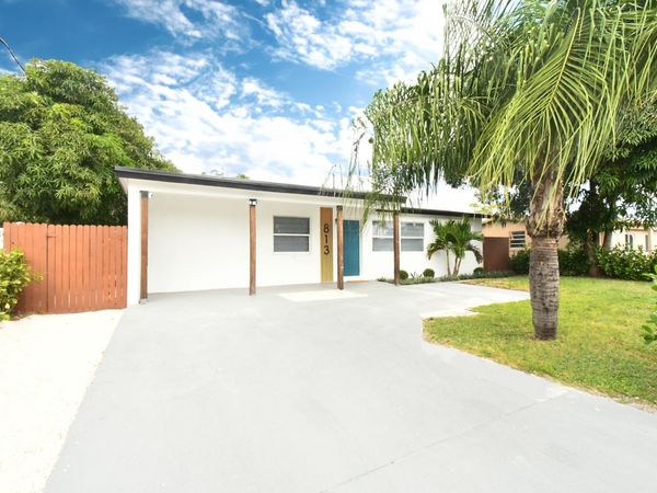 813 SW 3rd Court, Delray Beach, FL 33444