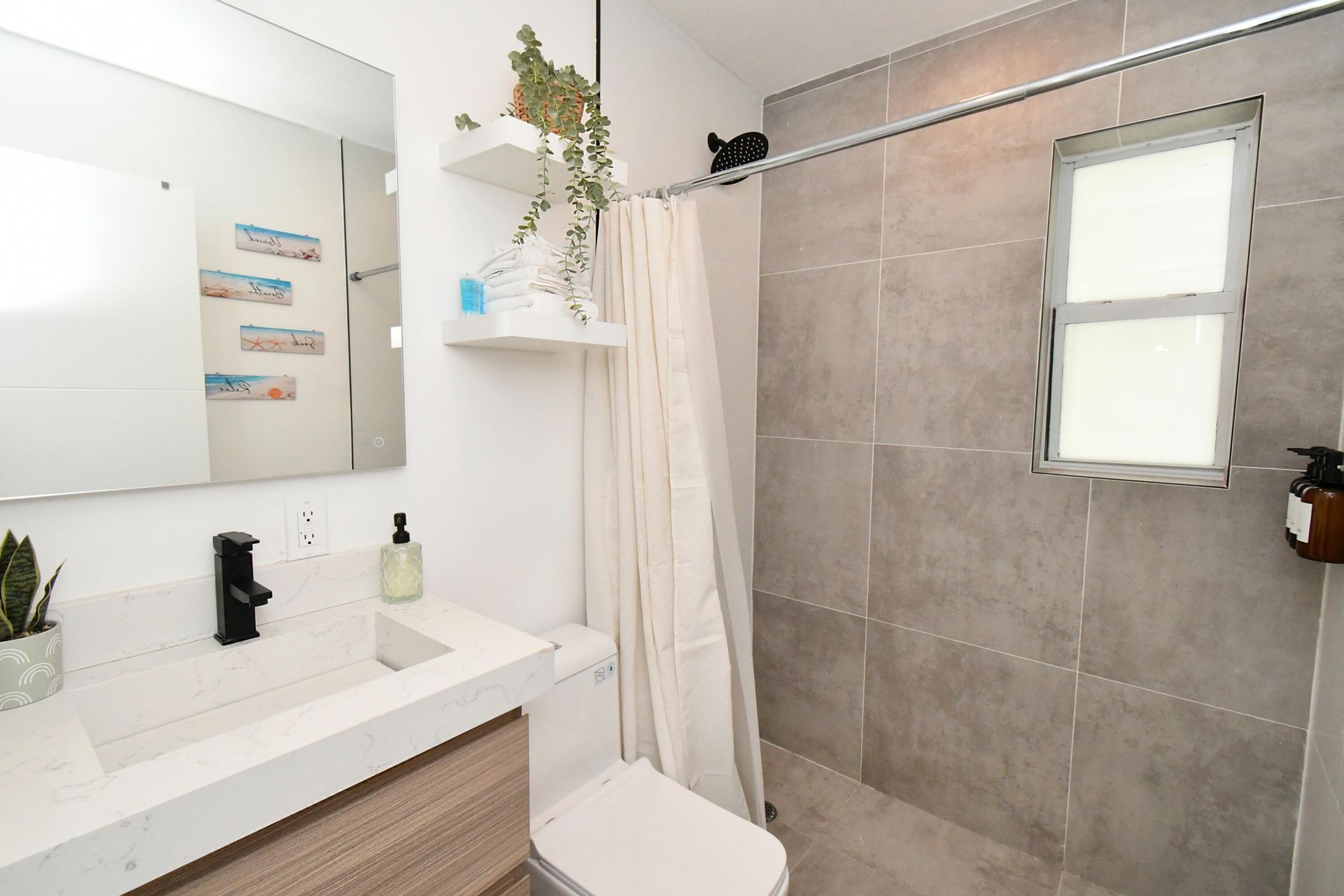813 SW 3rd Court, Delray Beach, FL 33444 Photo