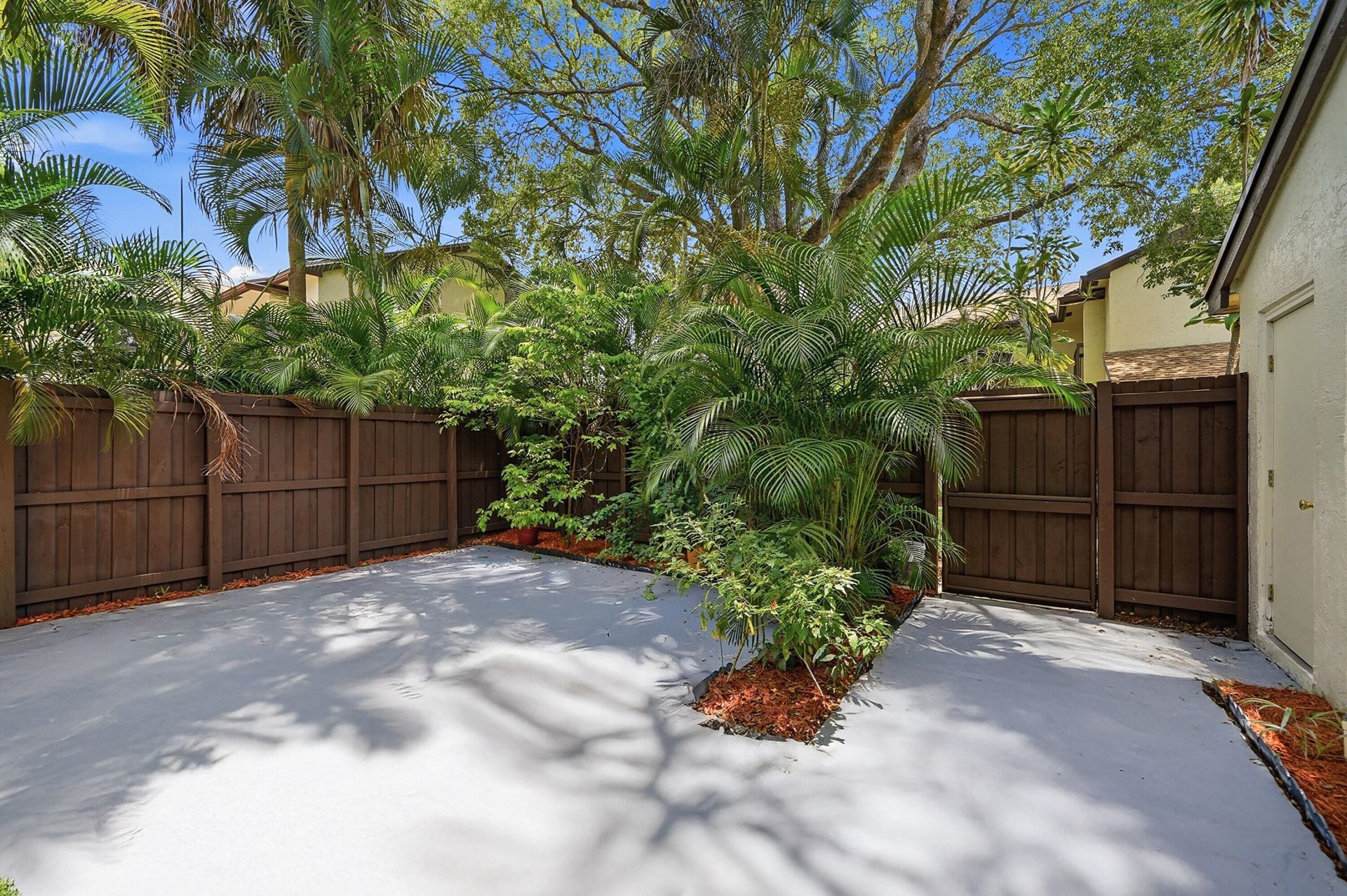 3349 Cocoplum Circle, Unit 33129, Coconut Creek, FL 33063 Photo