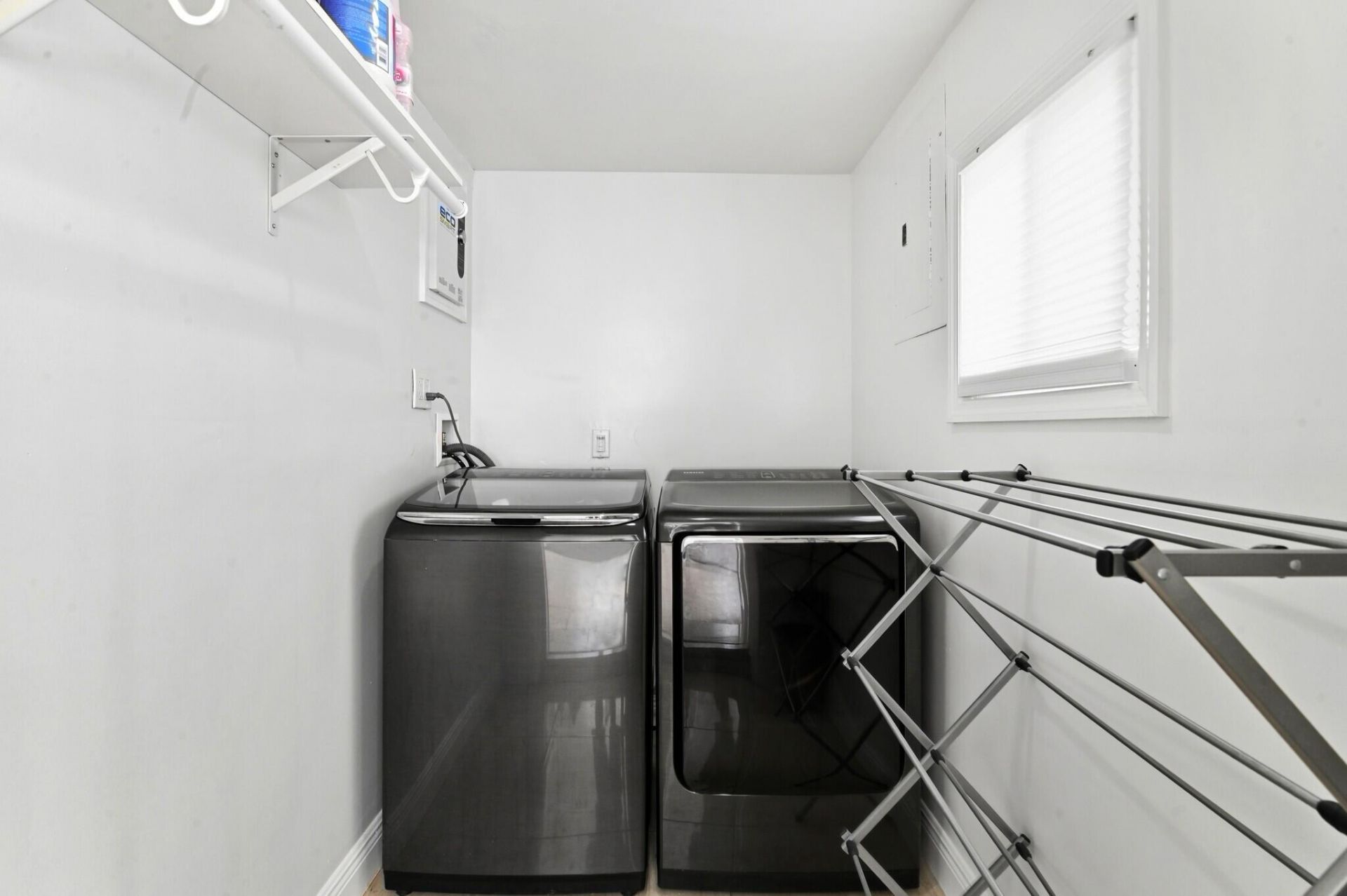 124 Davis Road, Palm Springs, FL 33461 Photo
