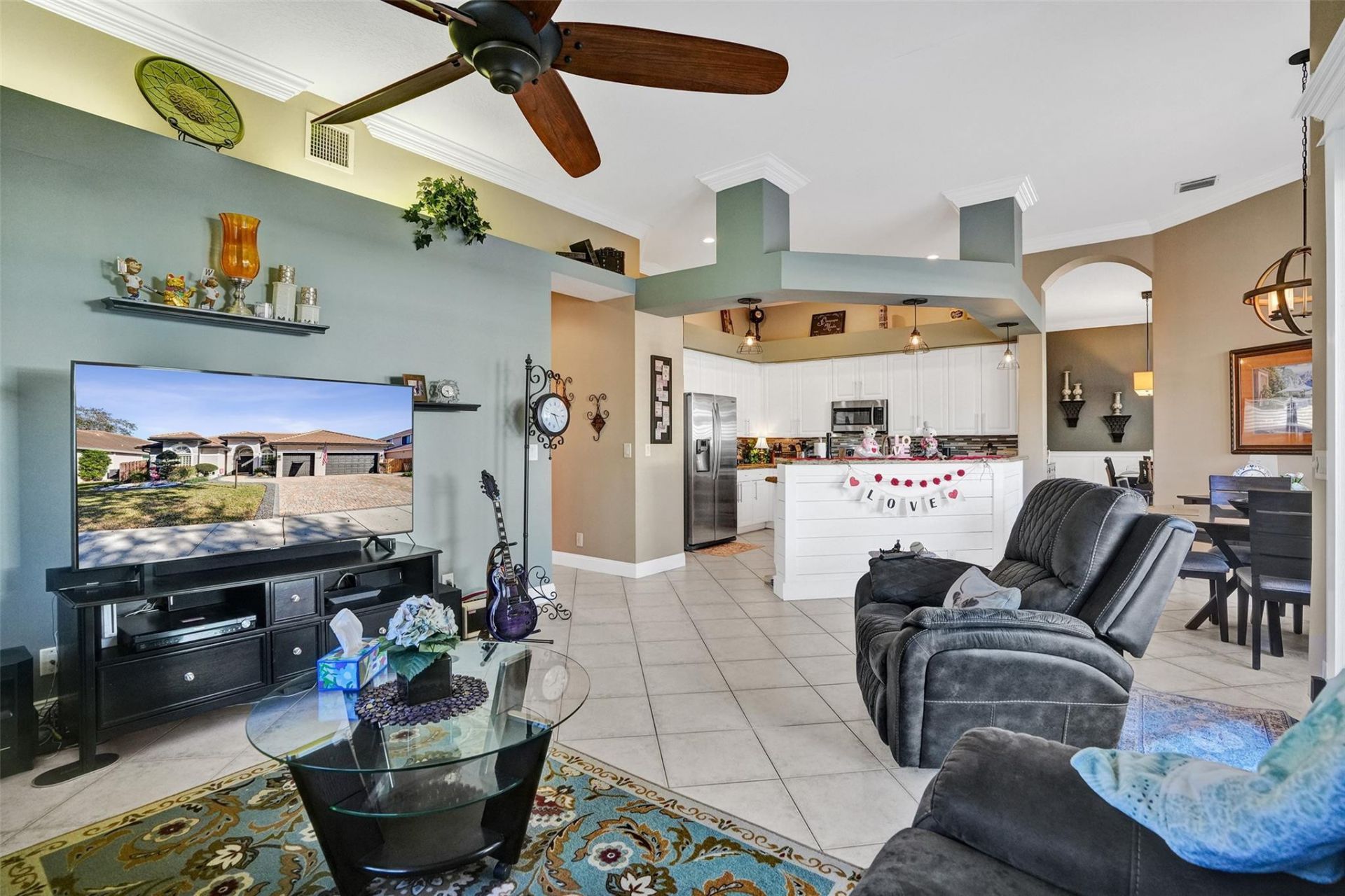 16287 Mariposa Circle S, Pembroke Pines, FL 33331 Photo
