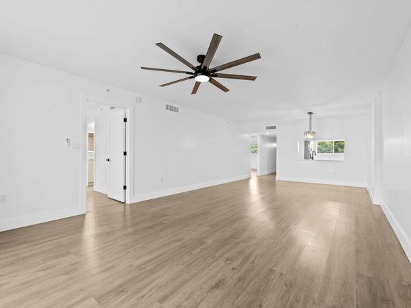 4734 E Lucerne Lakes Blvd E, Unit 303, Lake Worth, FL 33467