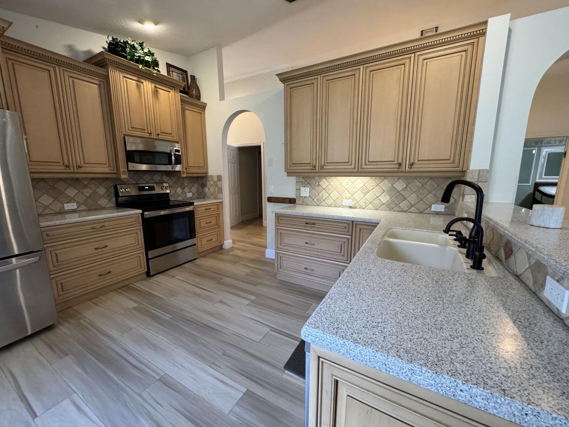 6693 Sun River Road, Boynton Beach, FL 33437 Photo