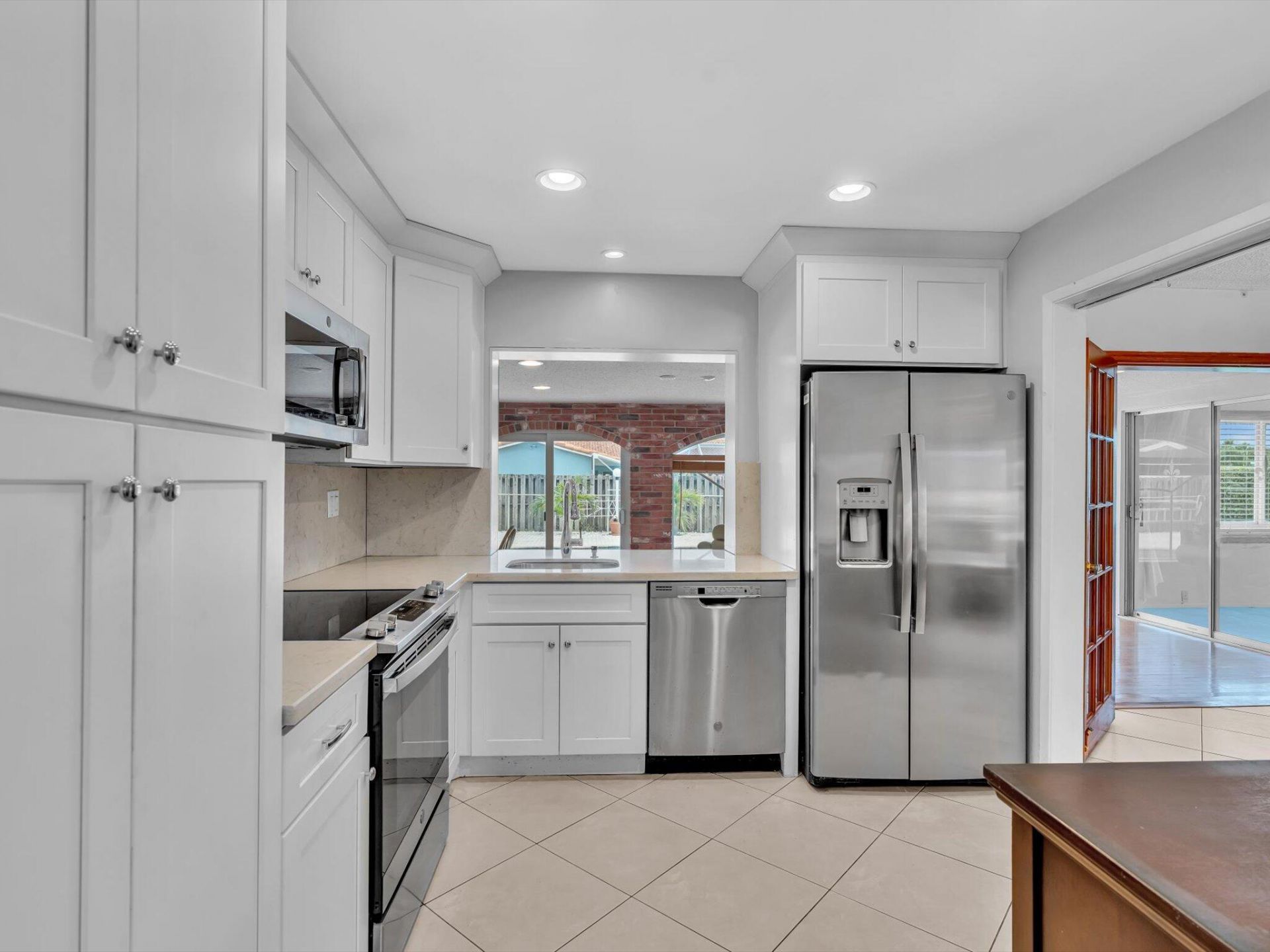 641 SE 11th Street, Pompano Beach, FL 33060 Photo