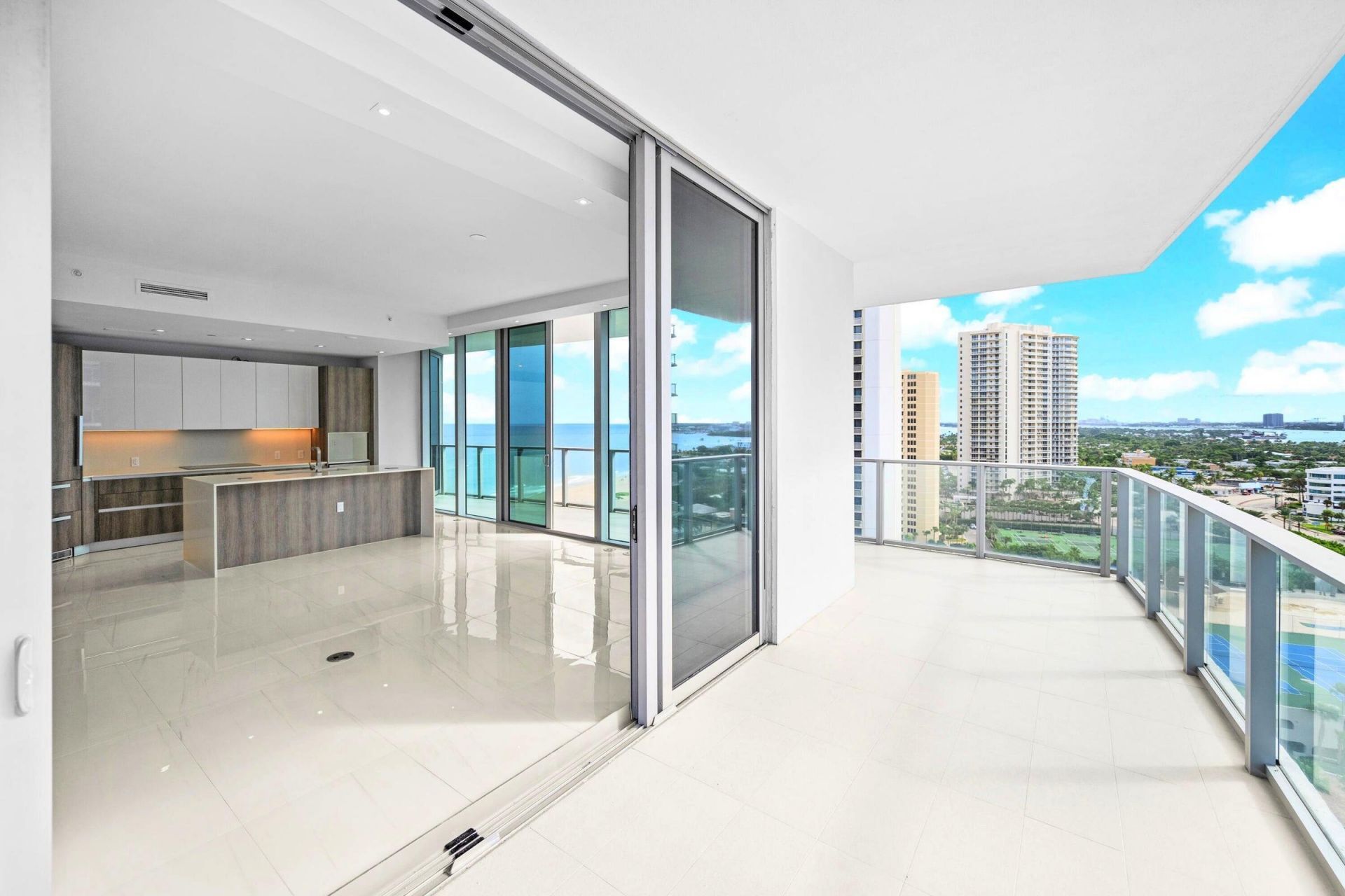3100 N Ocean Drive, Unit H-1708, Singer Island, FL 33404 Photo