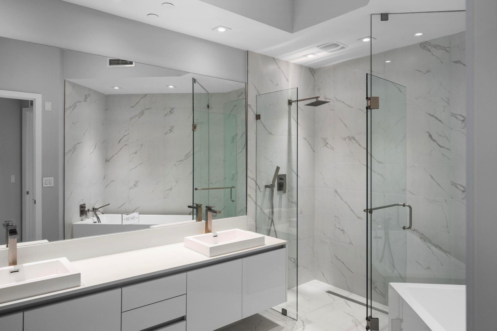 3100 N Ocean Drive, Unit H-1708, Singer Island, FL 33404 Photo