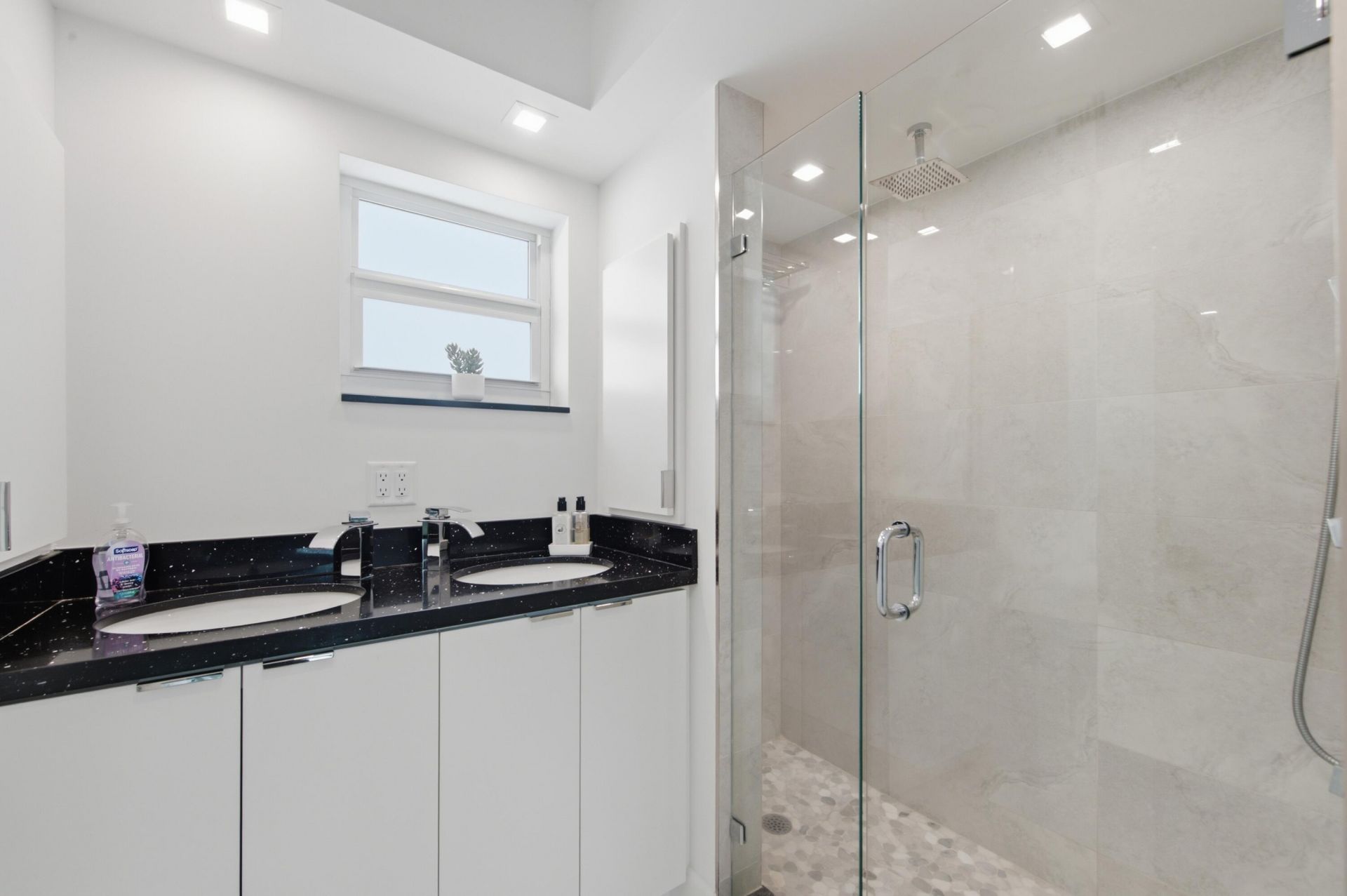 333 NE 21st Avenue, Unit 1422, Deerfield Beach, FL 33441 Photo